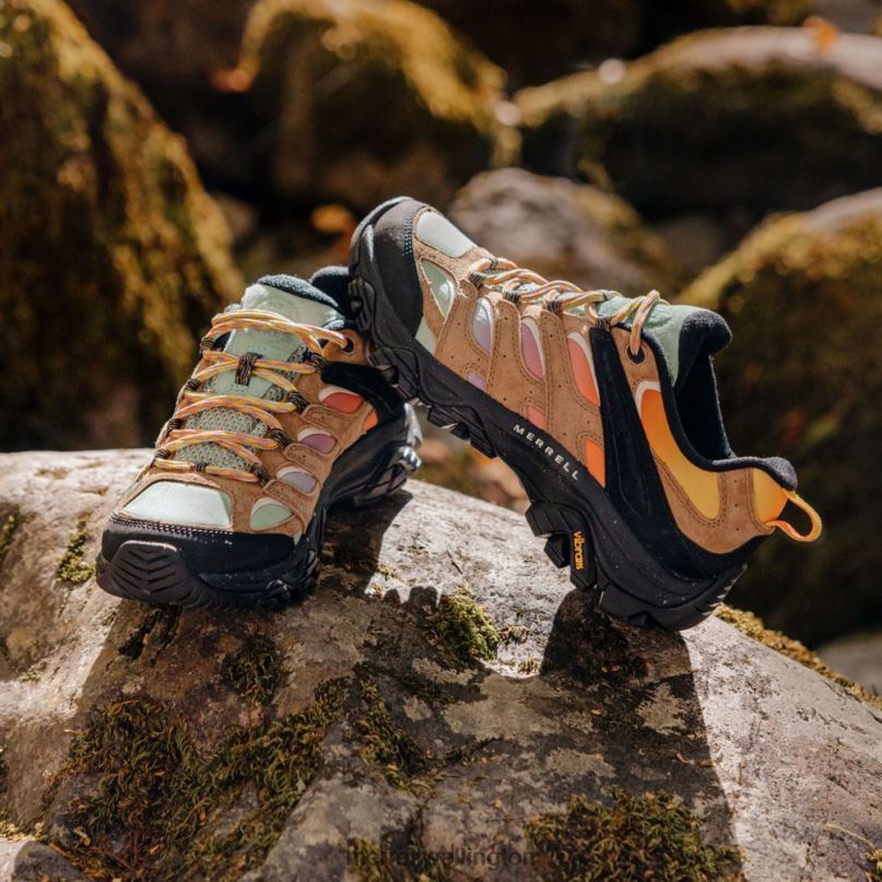 Moab 3 X Unlikely Hikers Wide Width (J499996W) Merrell Women 8VV6P1276 Shoes Multi